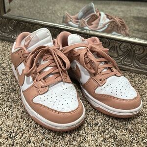 Nike dunks pink